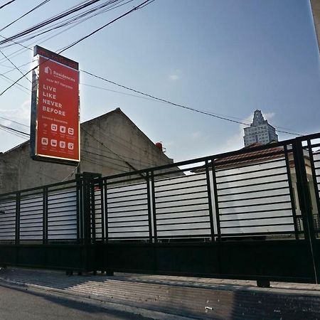 Residences By Reddoorz Near Mt Haryono - Minimum Stay 7 Days Jakarta Luaran gambar