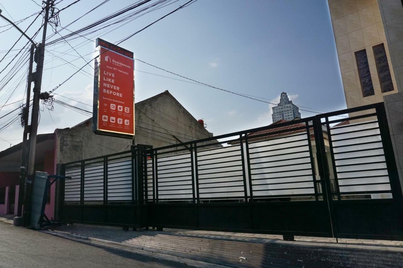 Residences By Reddoorz Near Mt Haryono - Minimum Stay 7 Days Jakarta Luaran gambar
