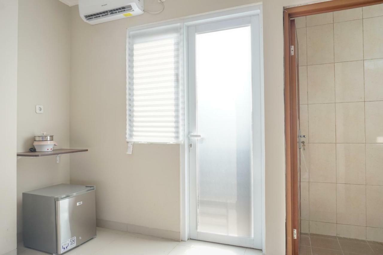 Residences By Reddoorz Near Mt Haryono - Minimum Stay 7 Days Jakarta Luaran gambar